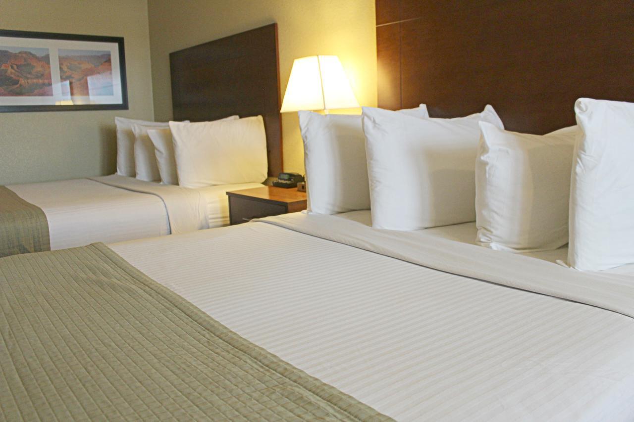 Southern Inn And Suites Kermit ภายนอก รูปภาพ